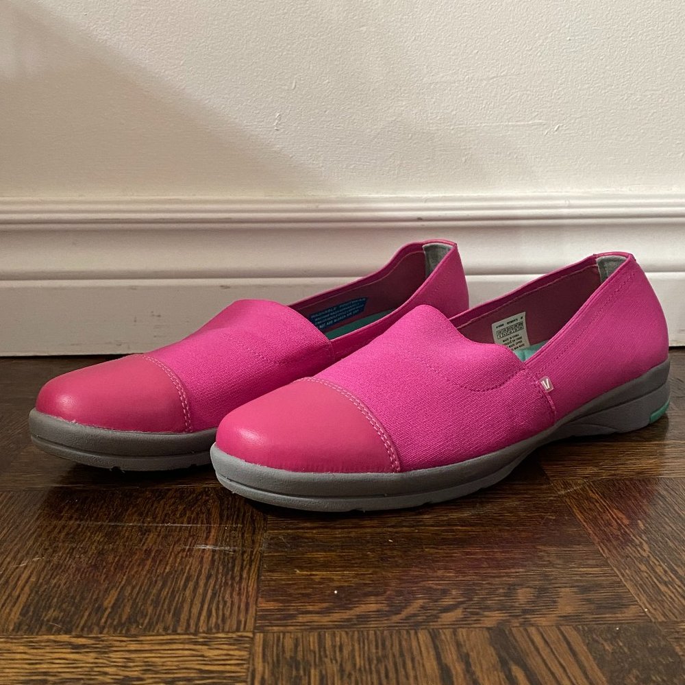 Rockport pink flats us9